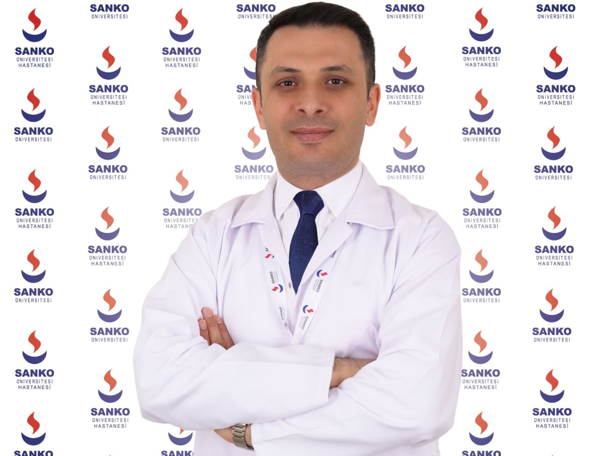 Psikiyatri Uzmanı Dr. Celal Yaşamalı SANKO Üniversitesi Hastanesi’nde