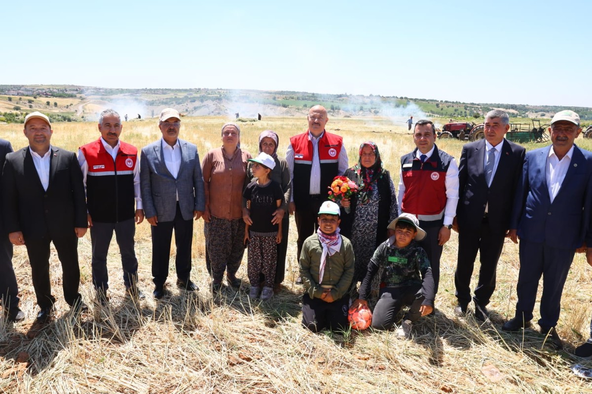 Belören Beldesinde Asırlık Lezzetin Hasat Heyecanı Başladı
